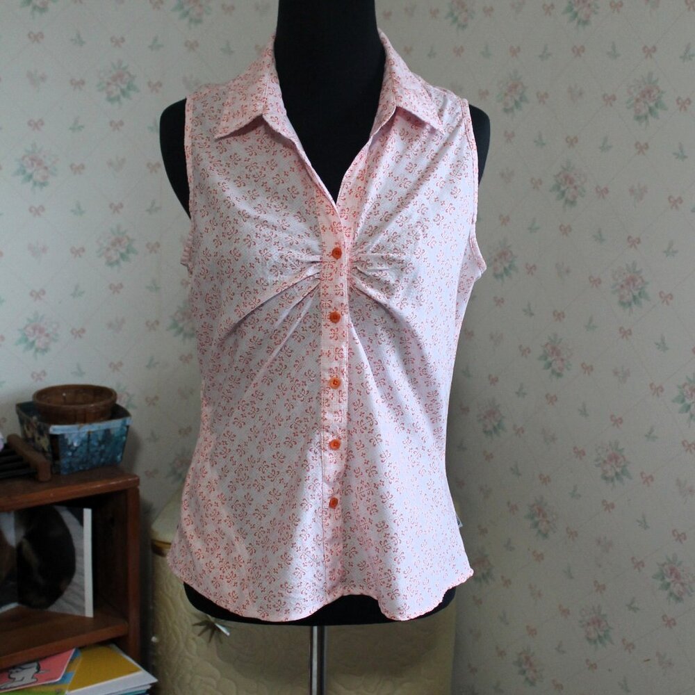 The North Face Sleeveless Hiking Blouse, Small